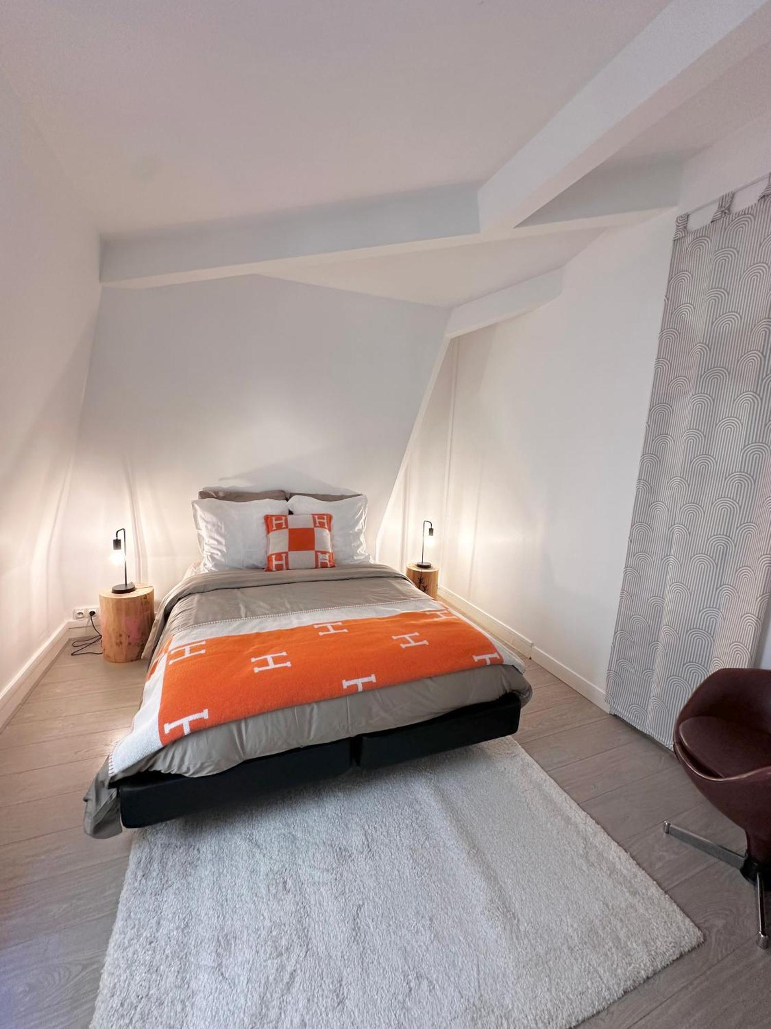 Ferienwohnung Quai De Seine Tour Eiffel Trocadero Paris Exterior foto